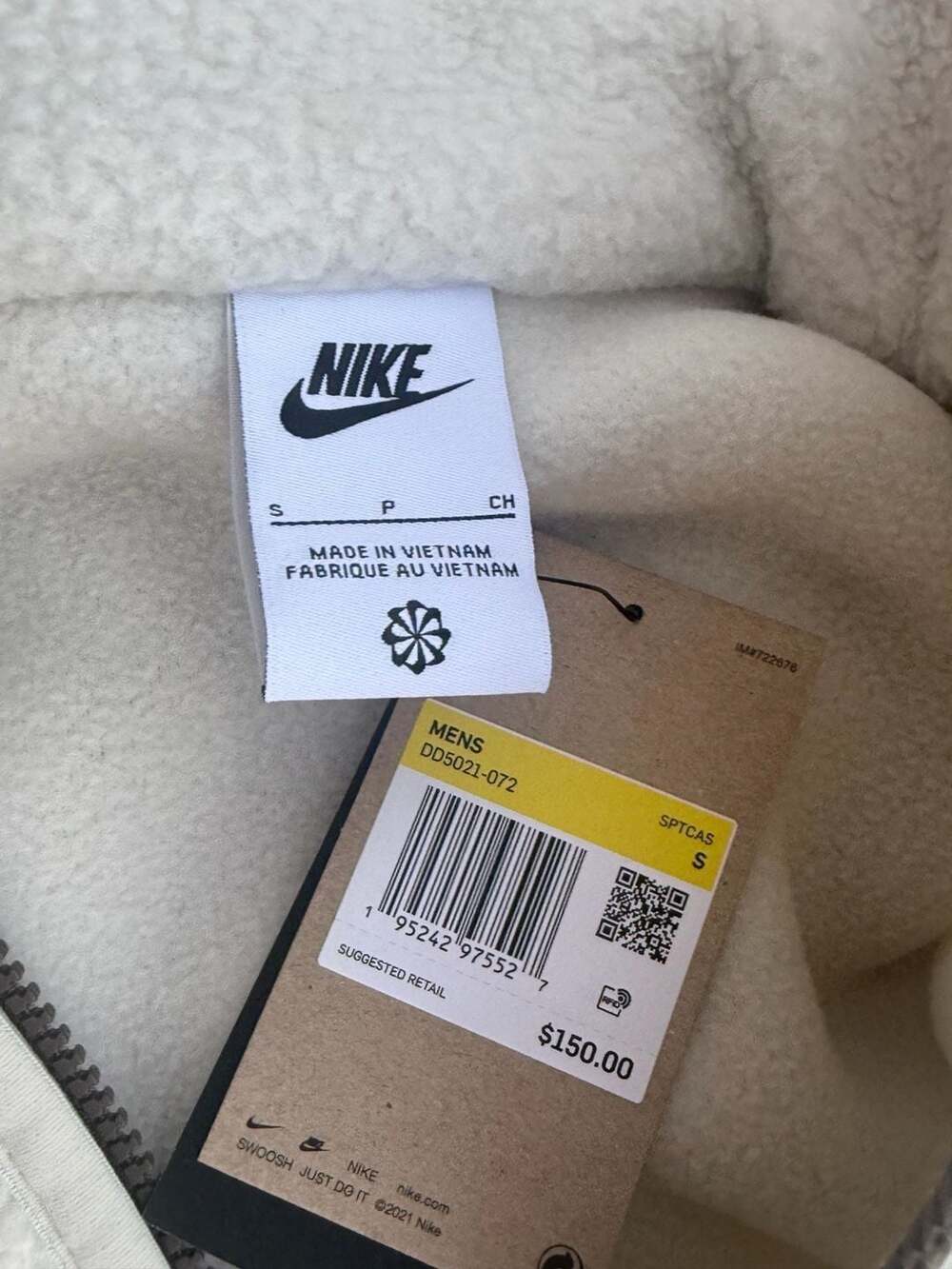 Nike Small Sherpa Fleece Full-Zip Jacket (DD5021-072) - Picture 2 of 4